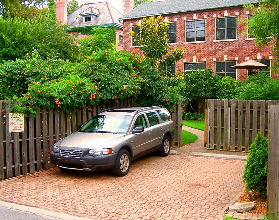 Lyndon House Bed & Breakfast Lexington Exterior photo